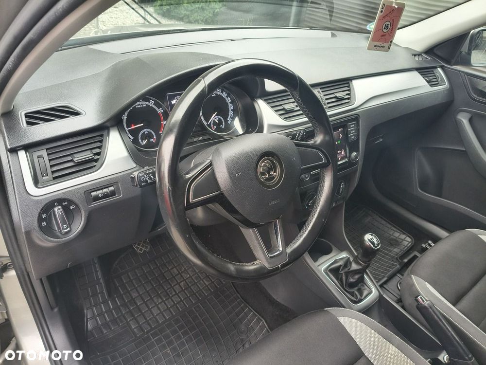 Skoda RAPID - 20
