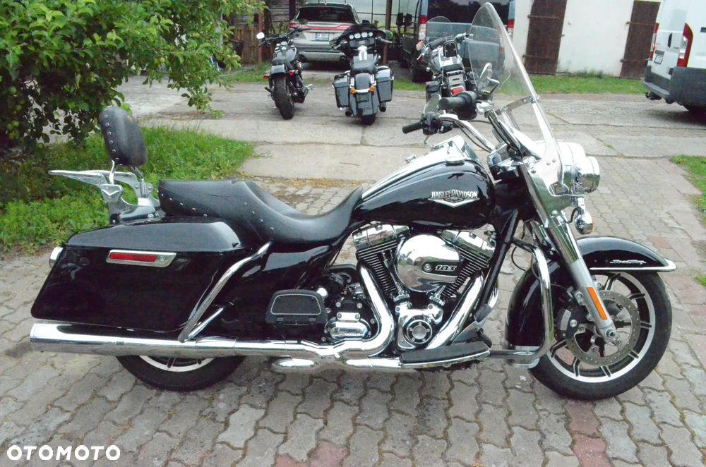 Harley-Davidson Touring Road King - 2