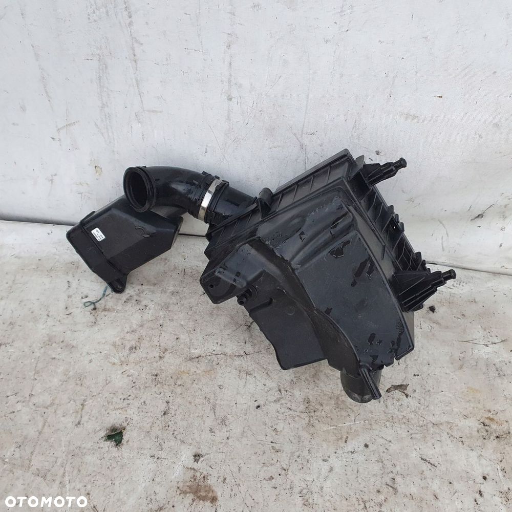 filtr powietrza Opel Corsa E 1.4 - 2