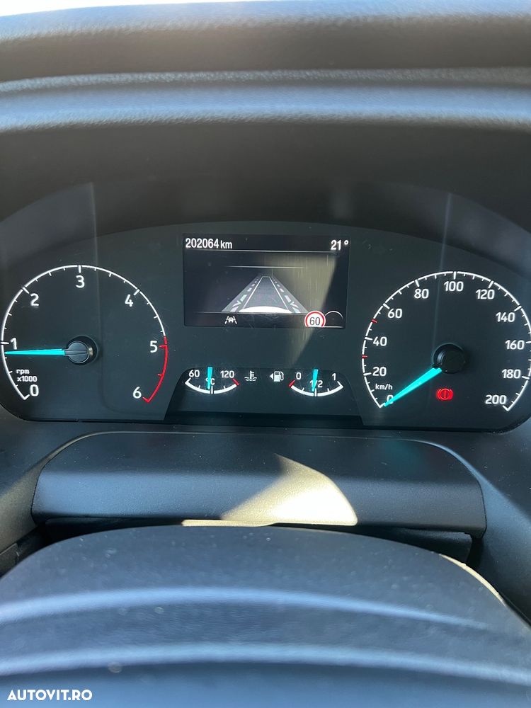 Ford Transit Custom - 8