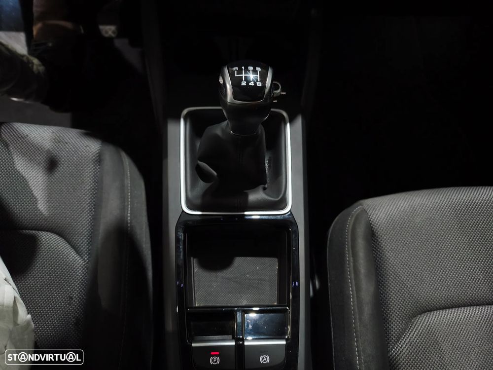 Audi Q2 30 TFSI Advanced - 12