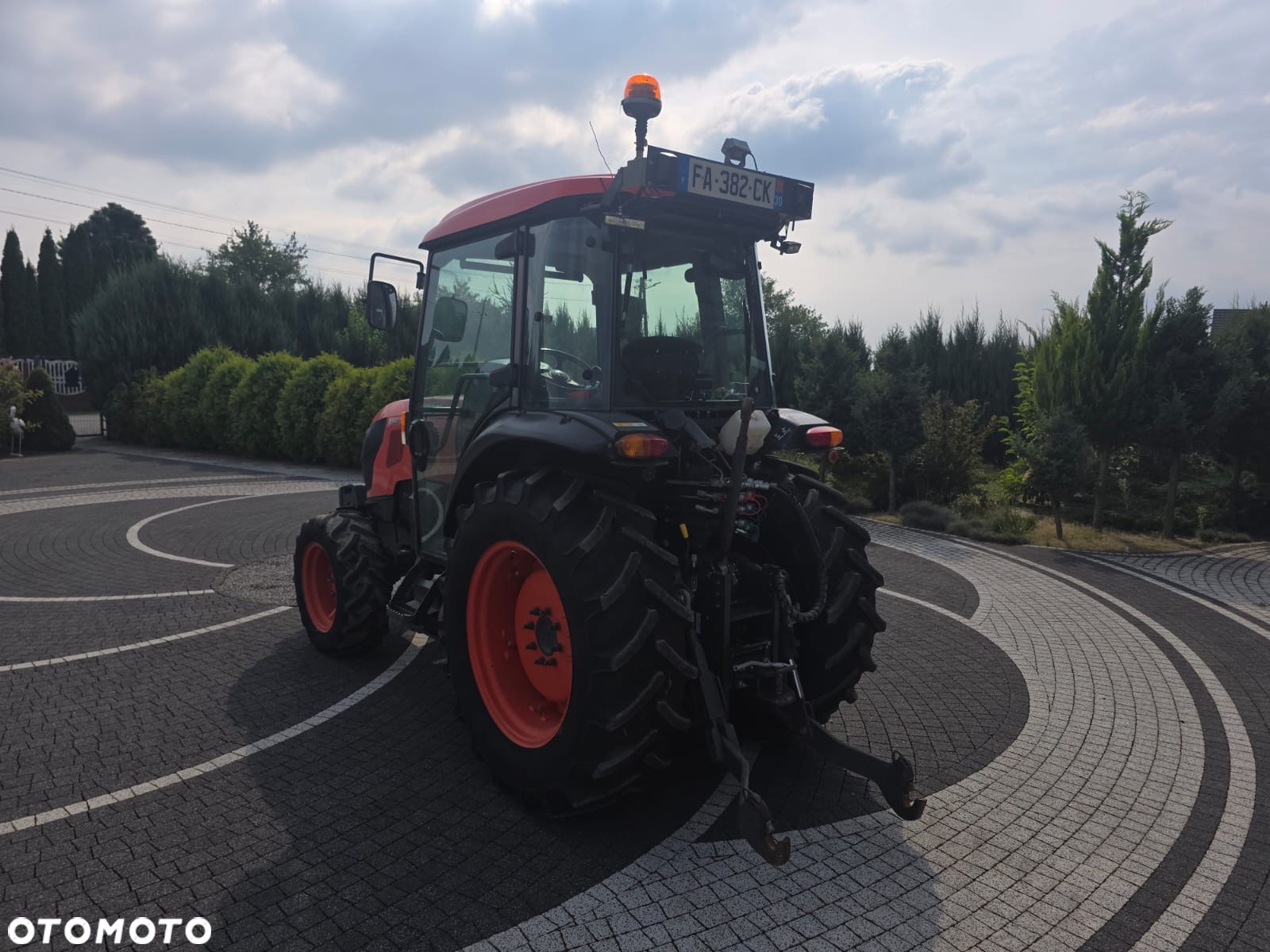 Kubota M5091 - 8