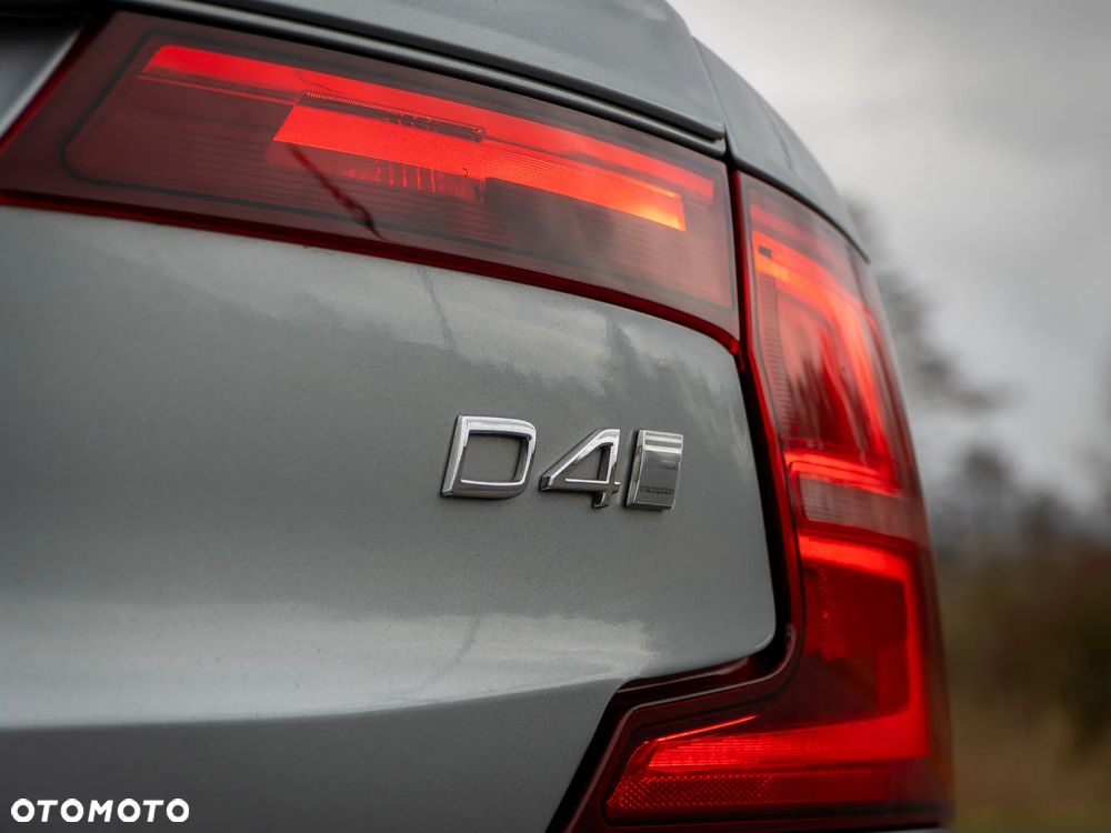 Volvo S90 D4 AWD Inscription - 16