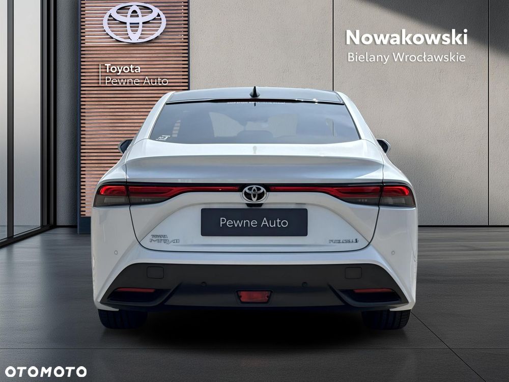 Toyota Mirai - 5