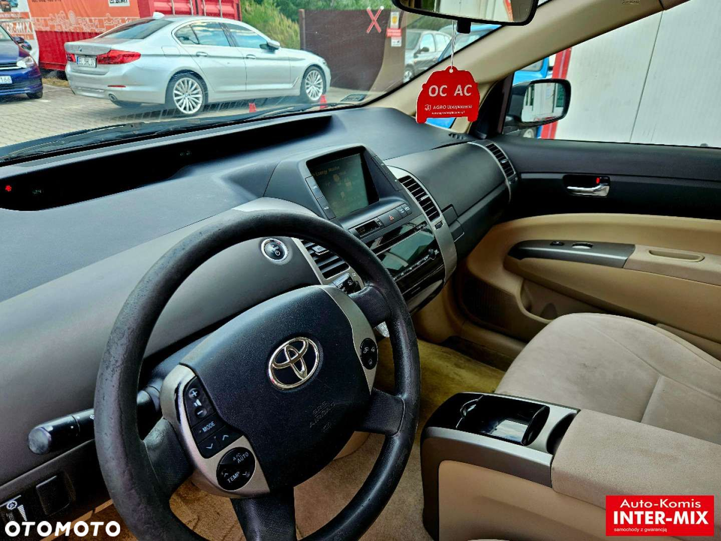 Toyota Prius - 14