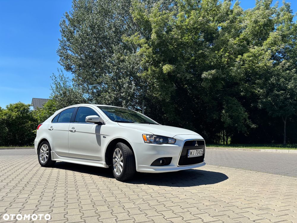 Mitsubishi Lancer 1.6 Invite - 6