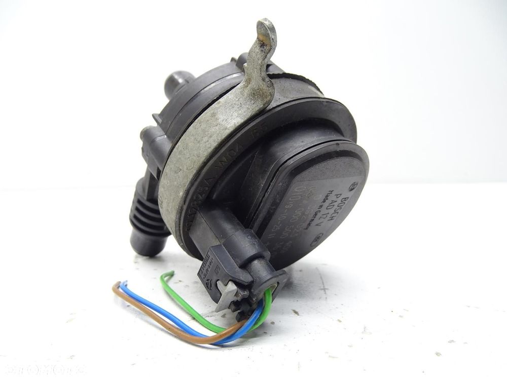 DODATKOWA POMPA POMPKA WODY A0005003600 MERCEDES W177 W247 1.5 CDI A KLASA - 4