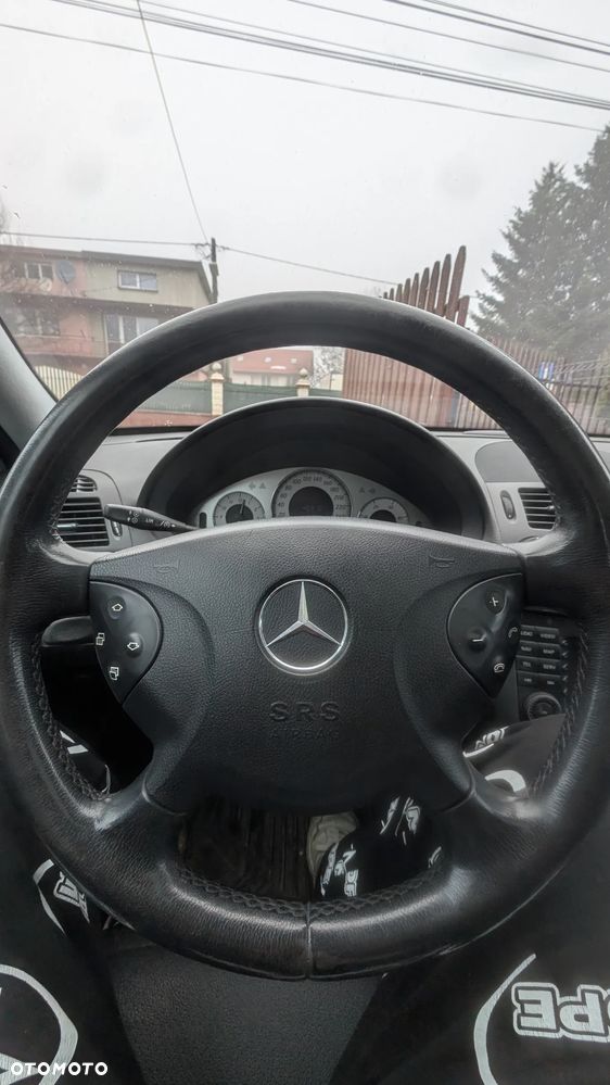 Mercedes-Benz Klasa E 280 CDI 4Matic Automatik Avantgarde DPF - 15