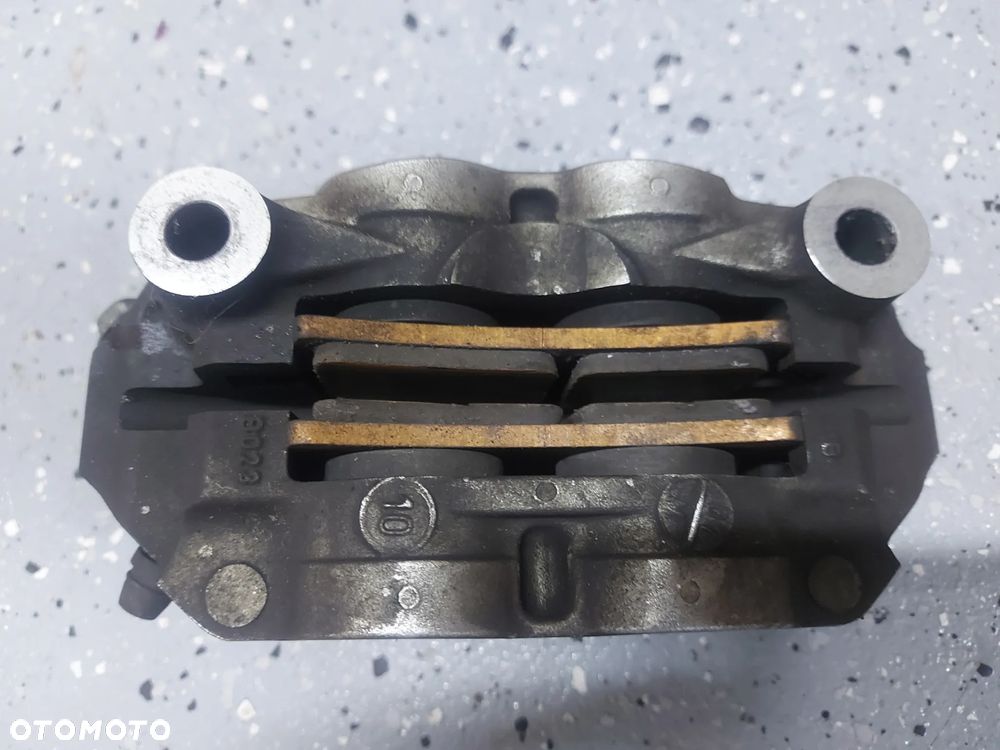 Suzuki GSXR 600 750 L1 L2 L3 L4 L5 brembo zacisk hamulcowy klocki - 3