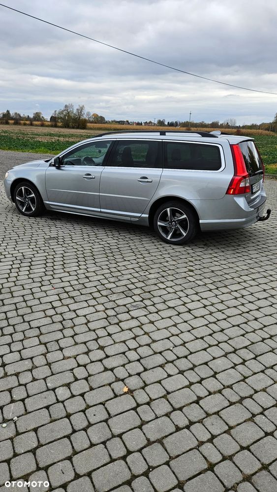 Volvo V70 D3 Momentum - 5