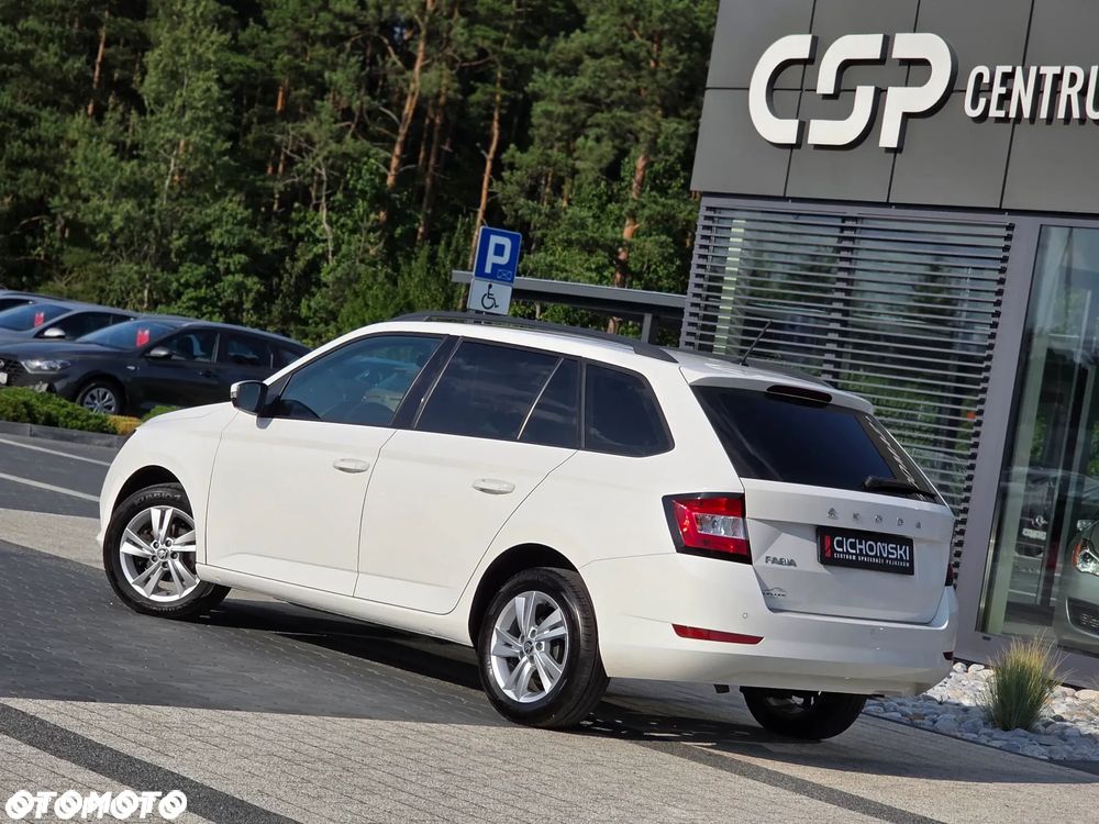 Skoda Fabia 1.0 TSI Ambition Plus - 33