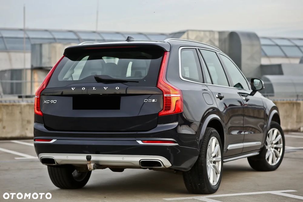 Volvo XC 90 D5 AWD Inscription 7os - 16