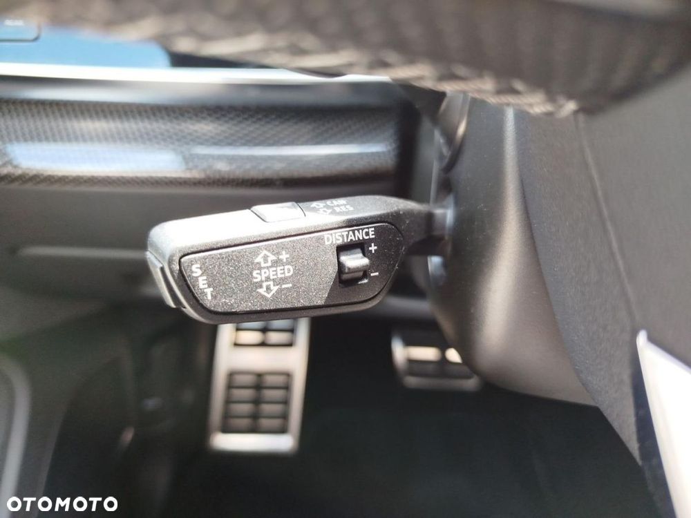 Audi SQ8 - 22