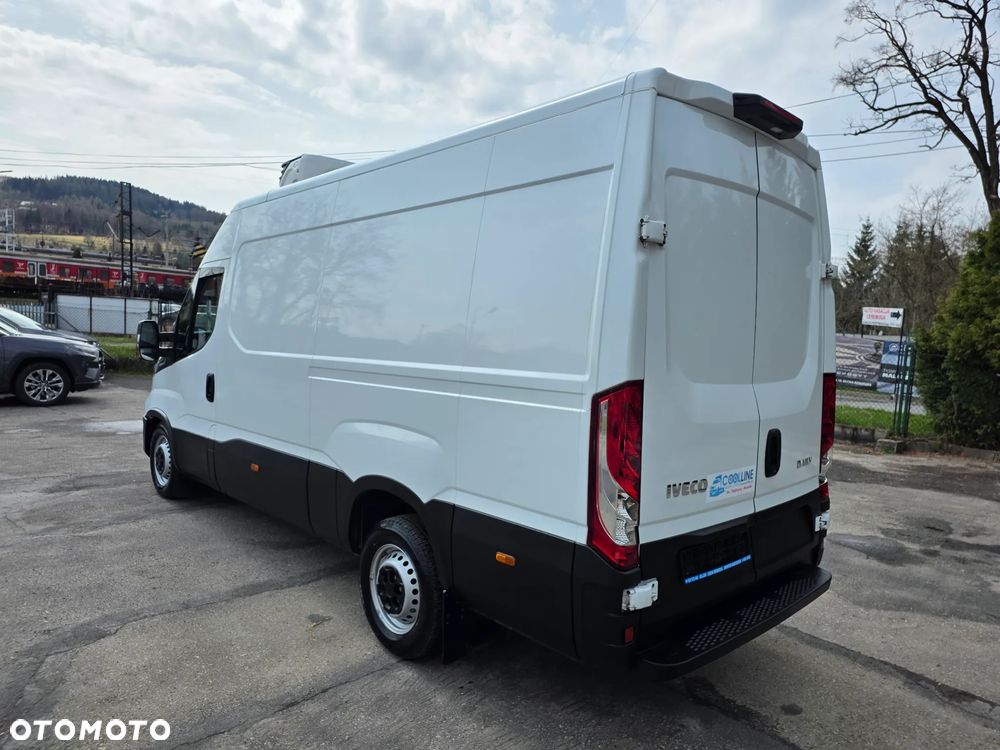 Iveco 35S16 Chłodnia CARIRER 350 xarios rej.03/2024 km40000 automat - 18