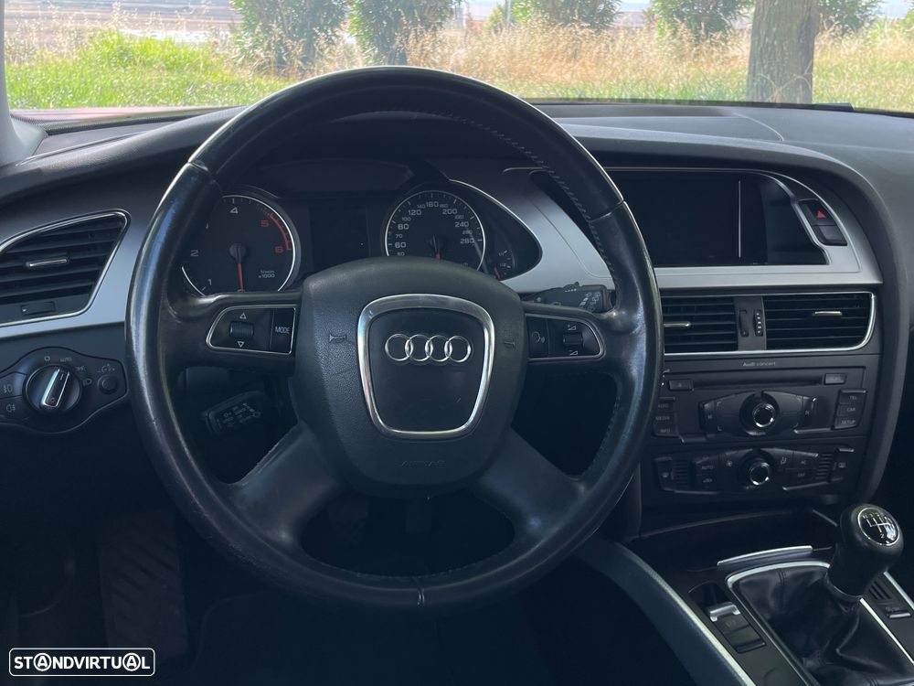 Audi A4 Avant 2.0 TDI - 6