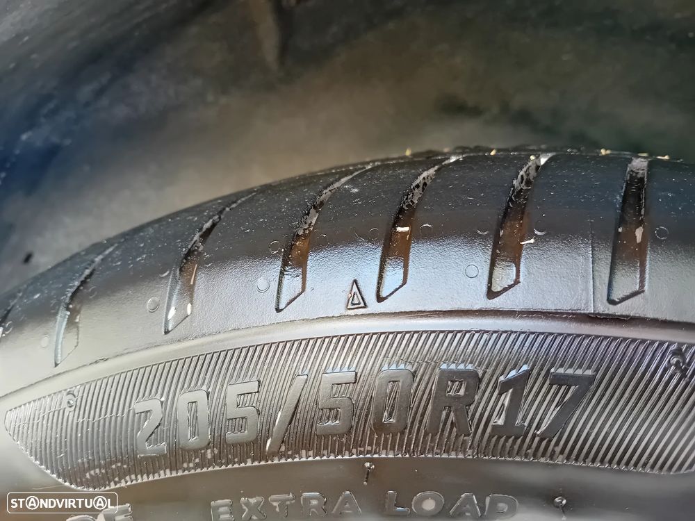 Ford Focus SW 1.6 TDCi Ghia - 18