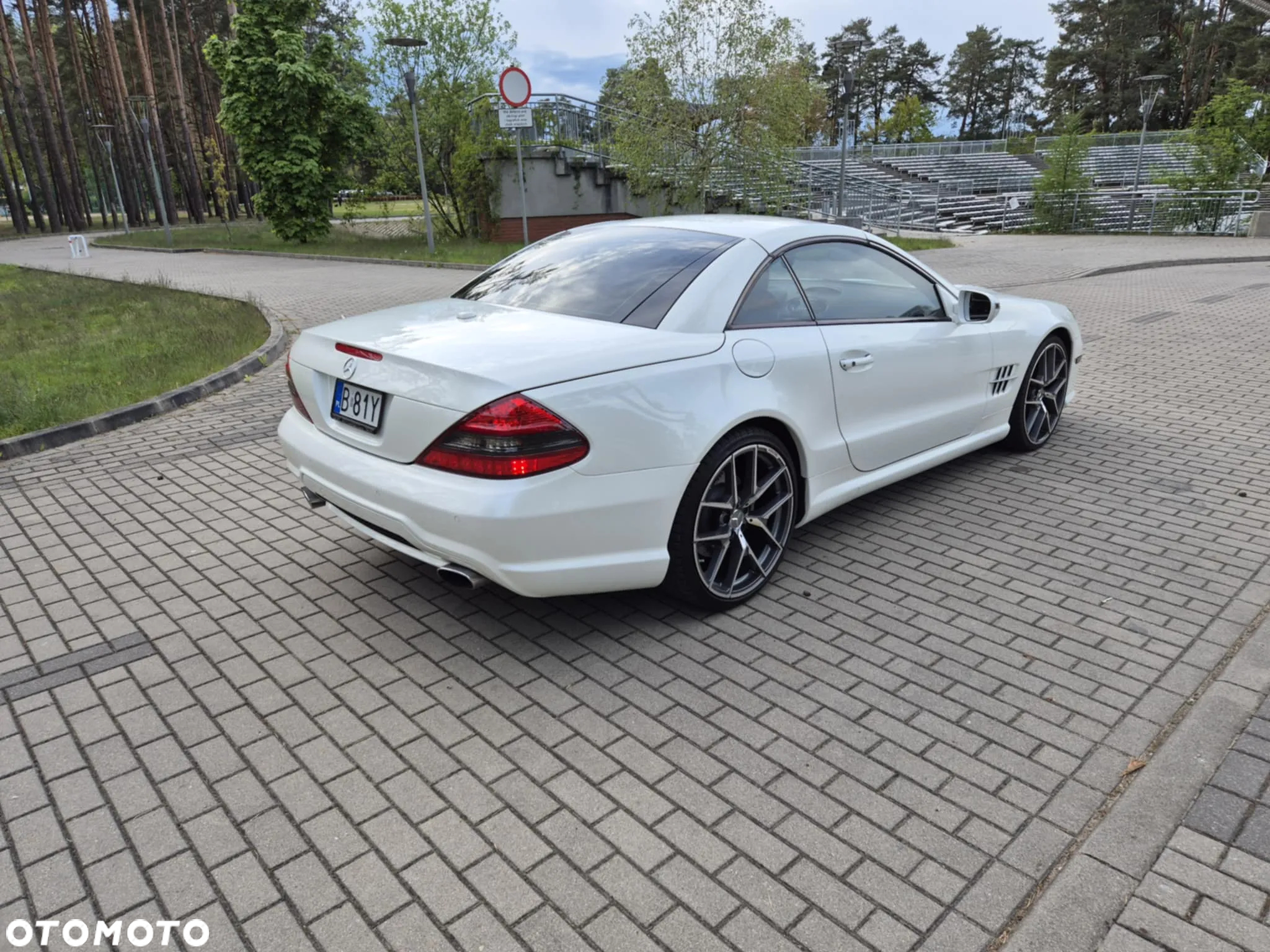 Mercedes-Benz SL 500 - 21
