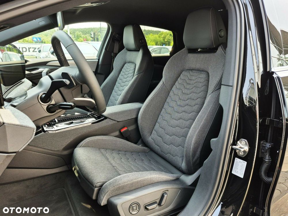 Audi A6 Sportback e-tron - 15