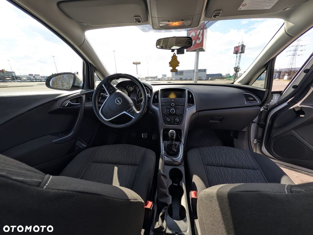 Opel Astra 1.4 Turbo - 9