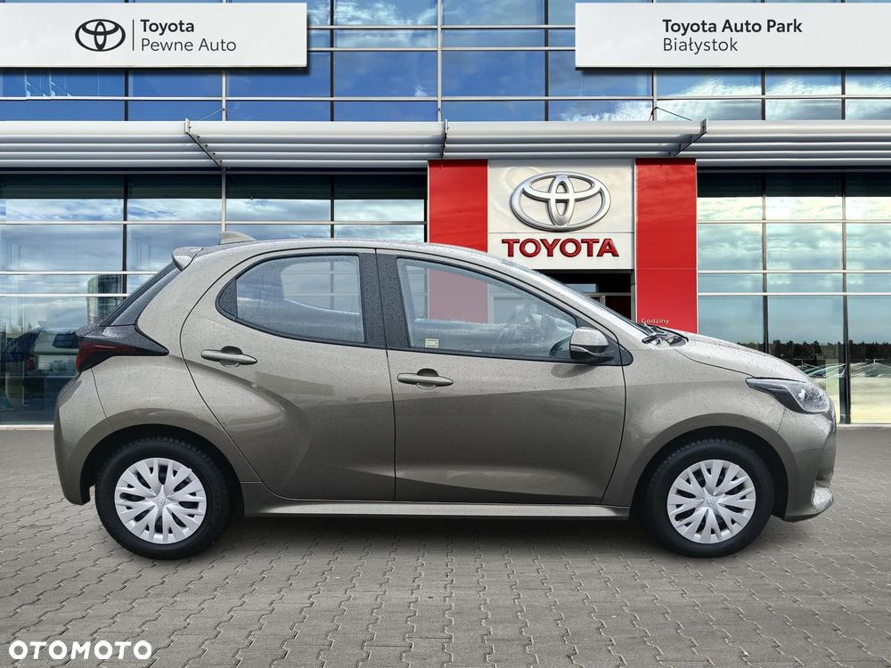 Toyota Yaris 1.5 Comfort CVT - 6