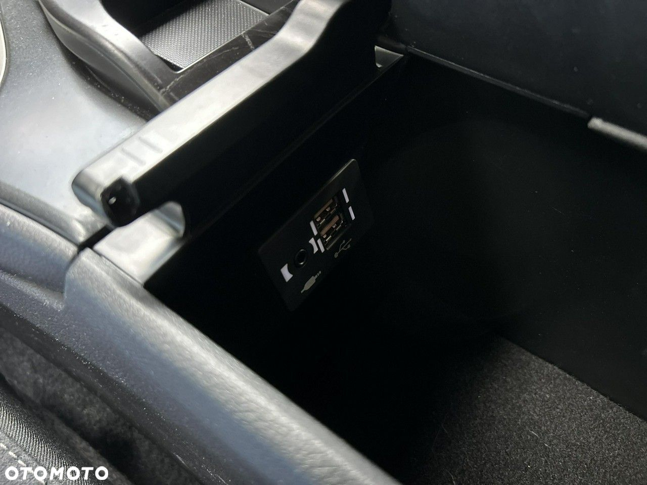 Lexus UX - 19