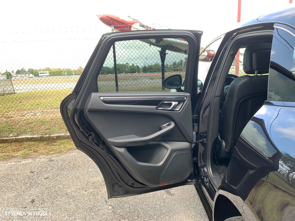 Porsche Macan S - 53