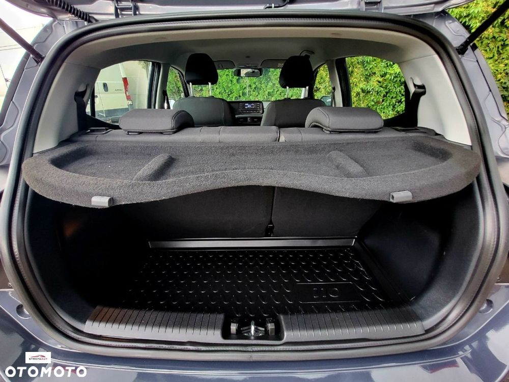 Hyundai i10 - 12
