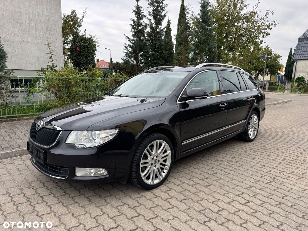 Skoda Superb Combi 2.0 TDI 4x4 Elegance - 2