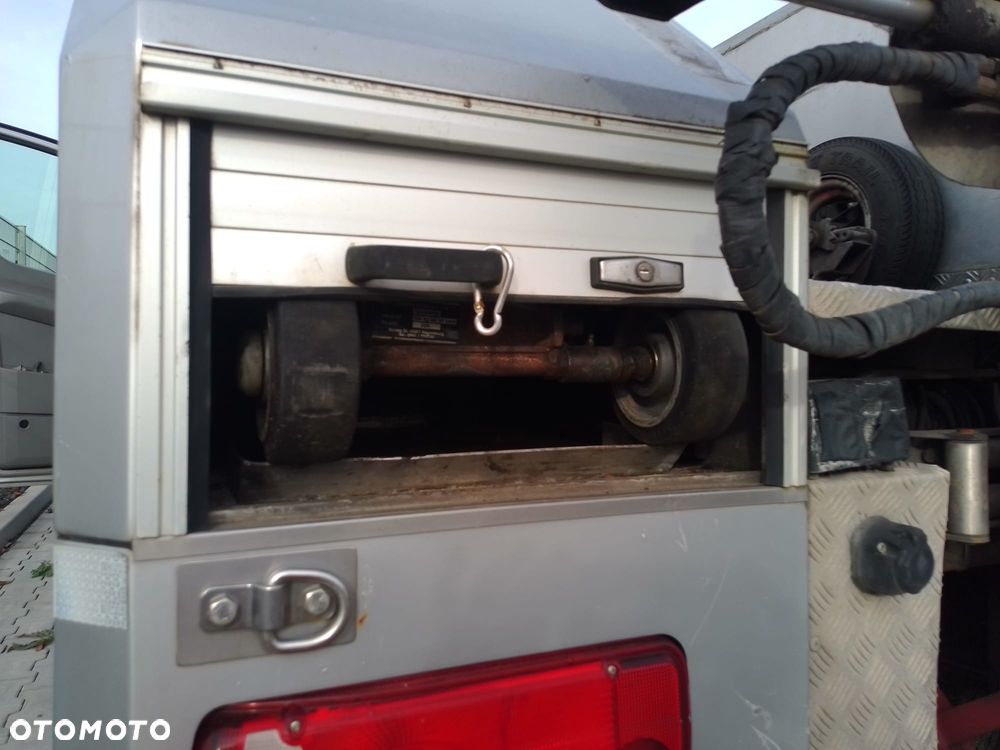 Mercedes-Benz Sprinter 616 - 27