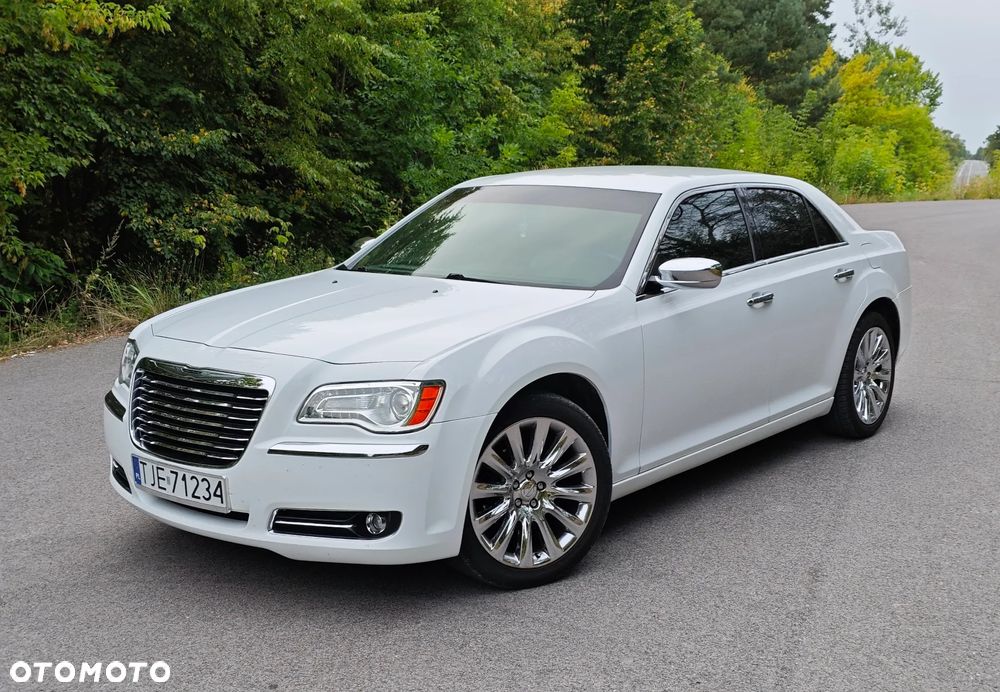Chrysler 300C - 9