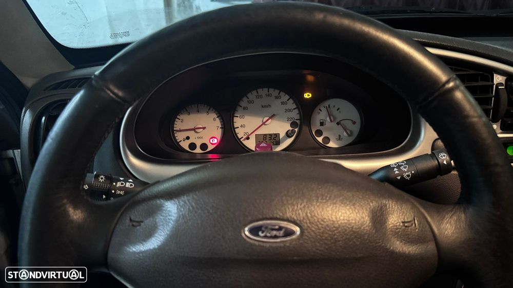 Ford Puma 1.6 16V - 13