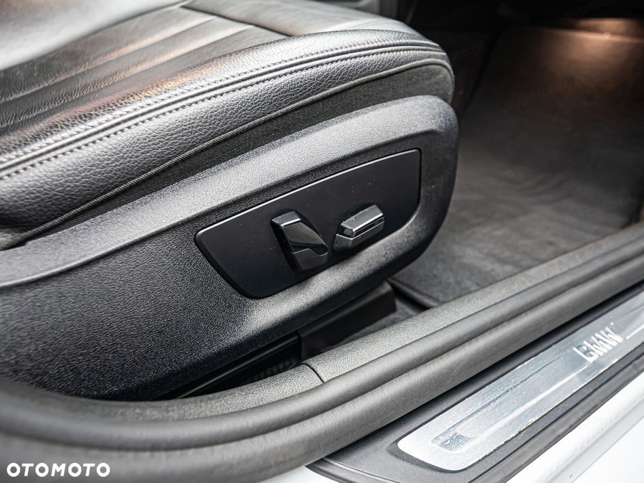 BMW Seria 5 520d - 9