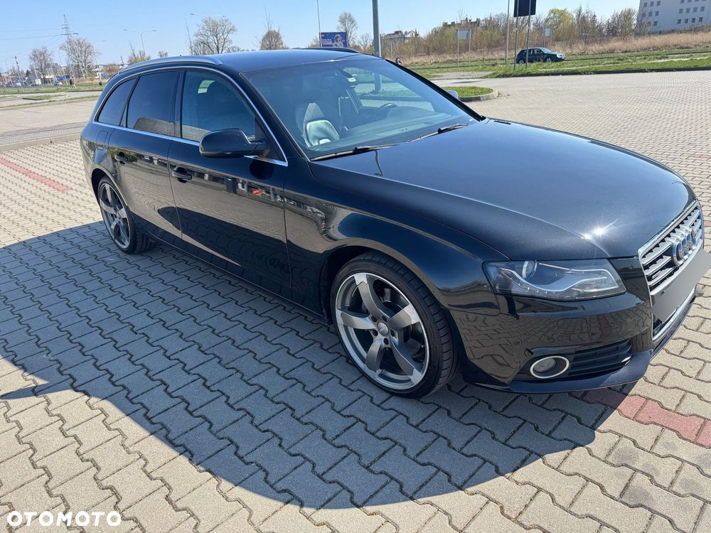 Audi A4 Avant - 13