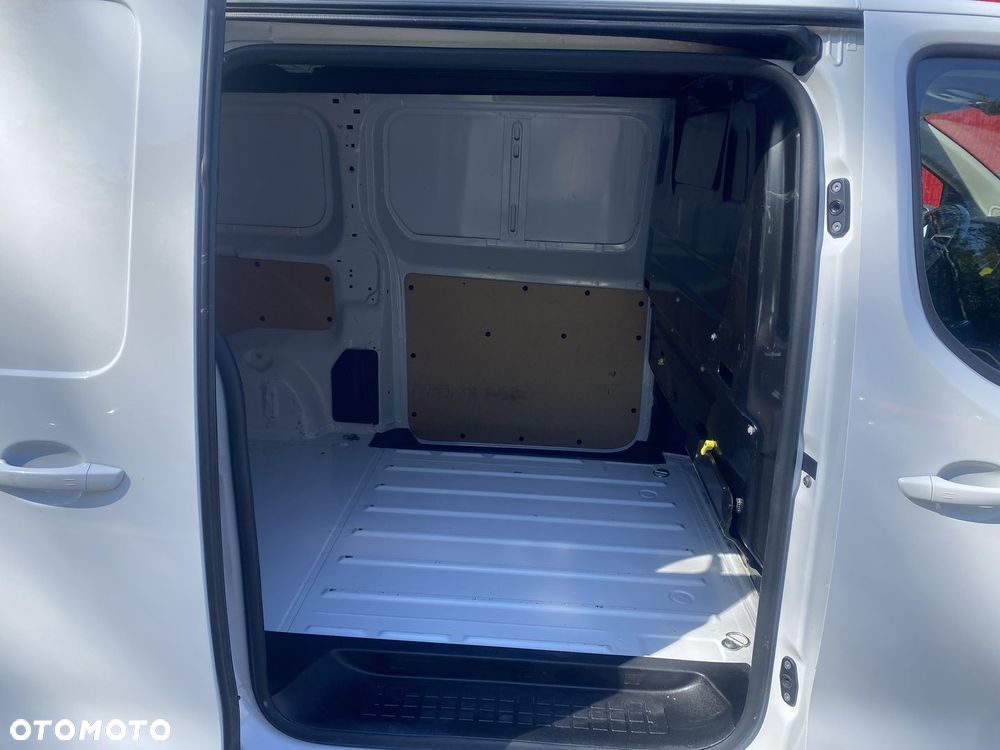 Opel Vivaro - 9