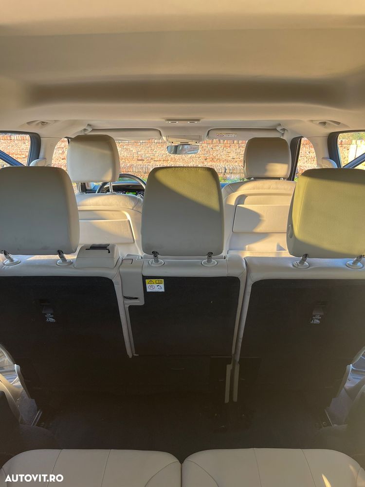 Land Rover Discovery 2.0 L SD4 HSE Luxury - 5