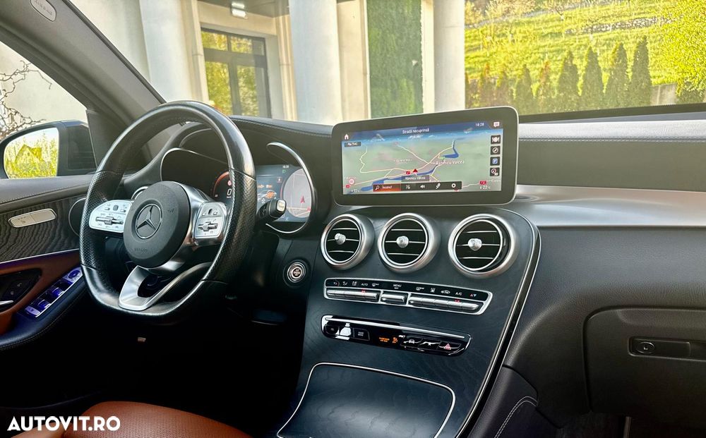 Mercedes-Benz GLC Coupe 220 d 4Matic 9G-TRONIC AMG Line - 19