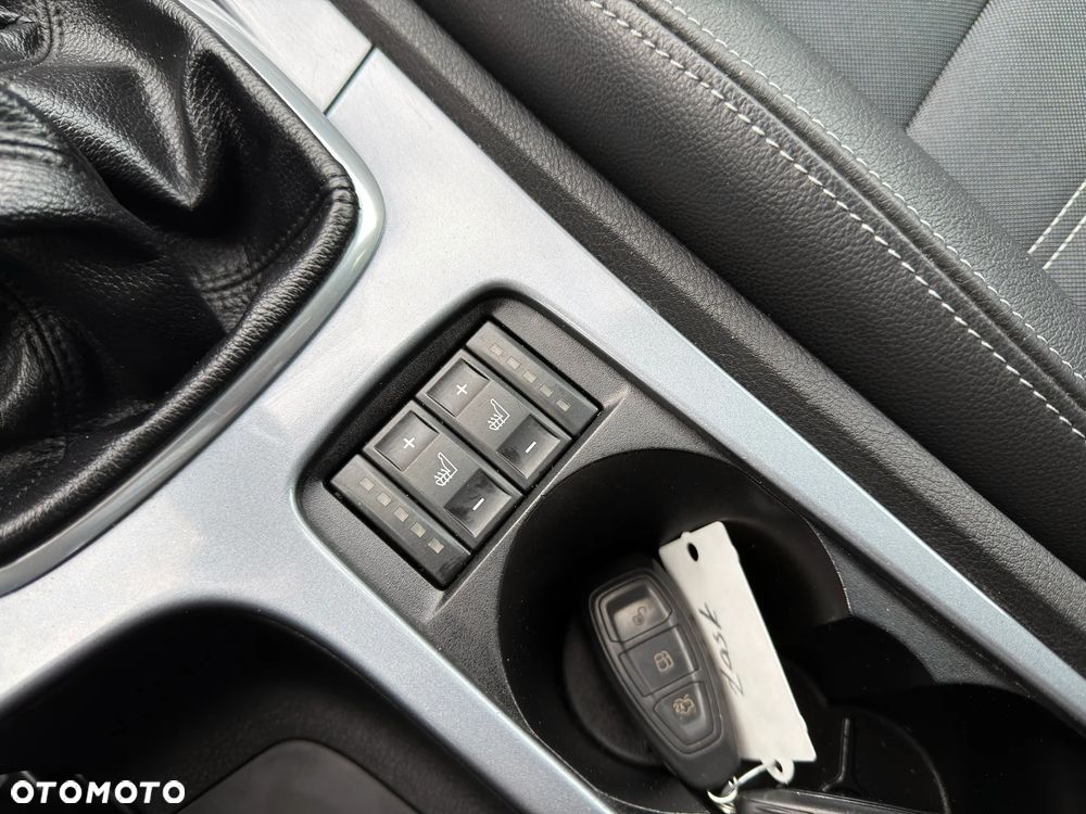 Ford Mondeo 2.0 TDCi Champions Edition - 28