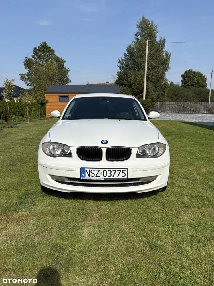 BMW Seria 1 116i - 1