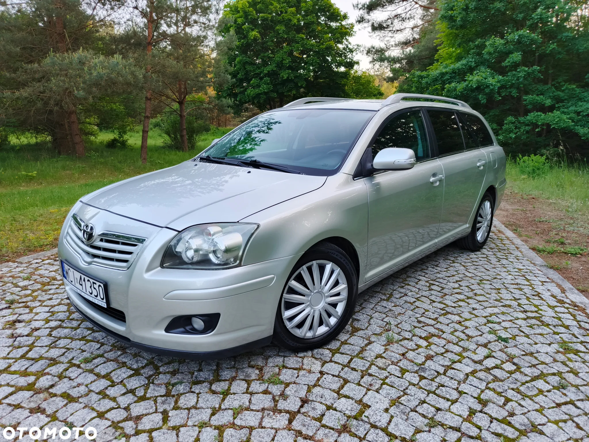 Toyota Avensis 2.0 D-4D Sol - 34