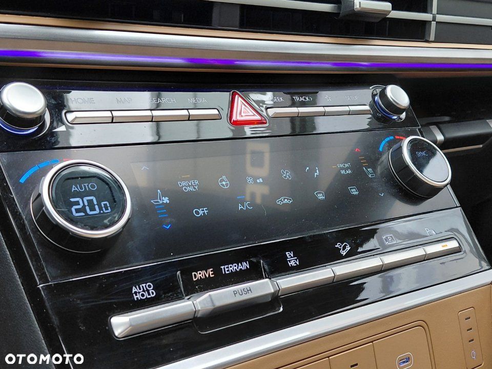 Hyundai Santa Fe - 12