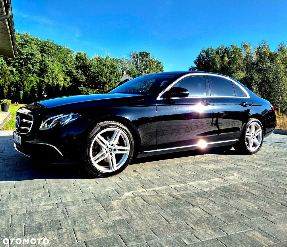 Mercedes-Benz Klasa E 200 d 9G-TRONIC - 16