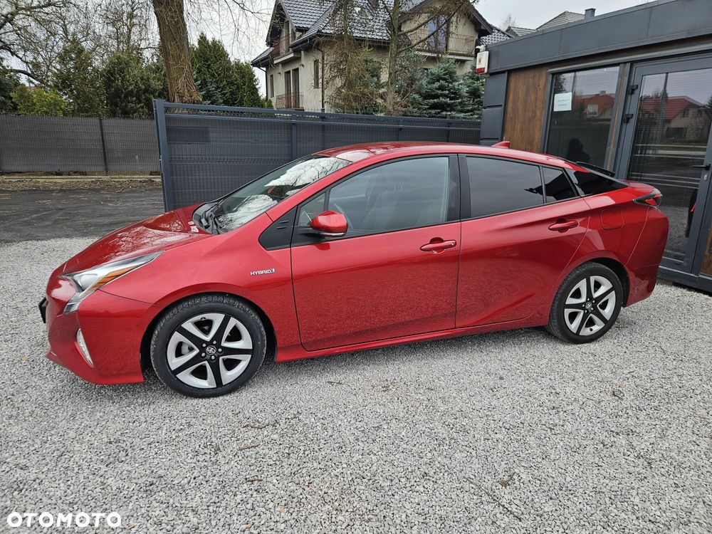 Toyota Prius Hybrid Comfort - 4