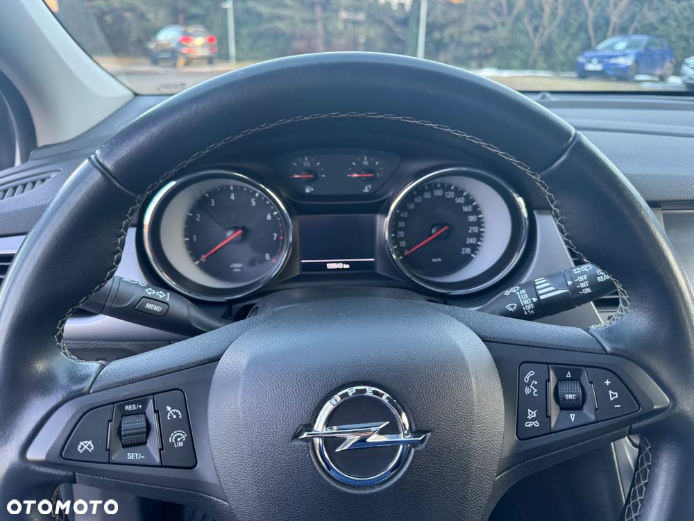 Opel Astra 1.4 T Enjoy - 9