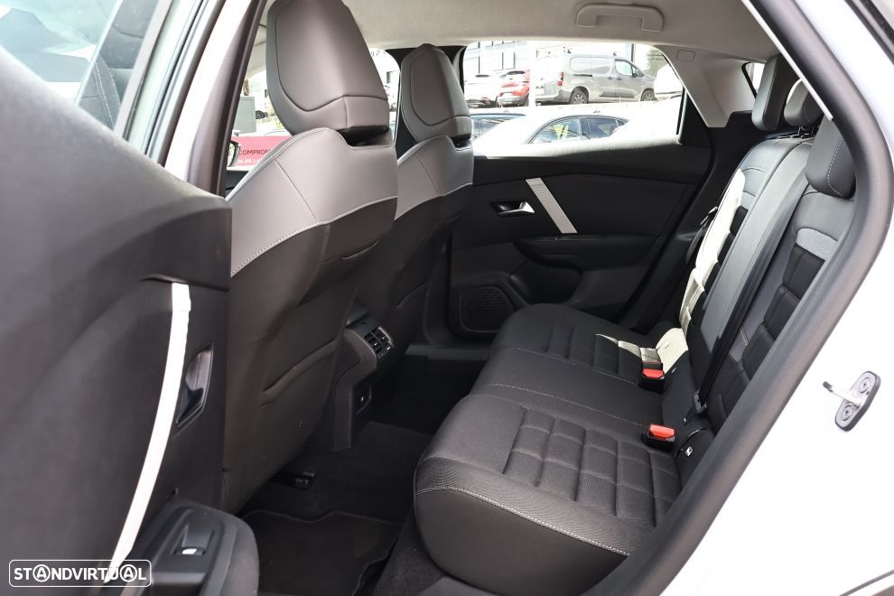 Citroën C4 1.2 Hybrid Plus e-DSC6 - 18