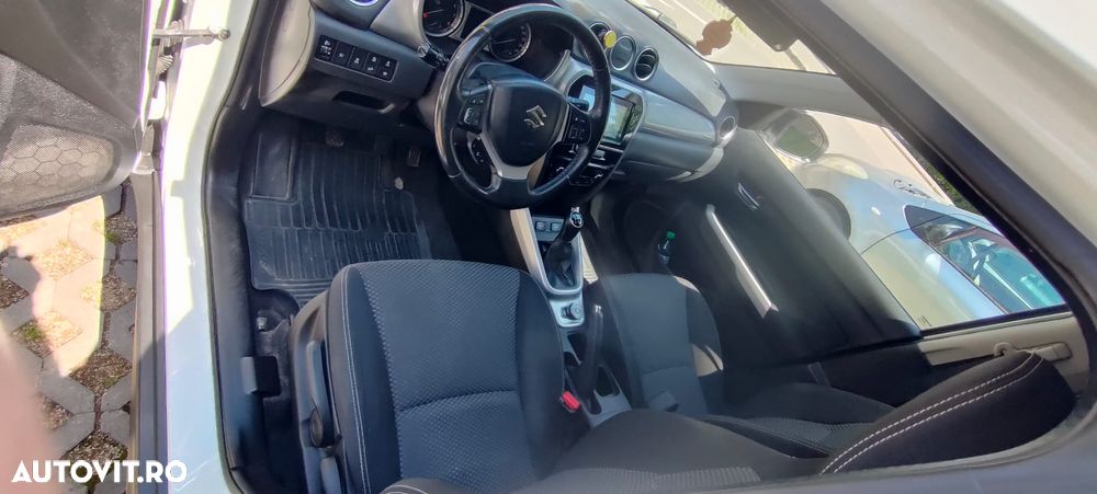Suzuki Vitara 1.6 4X4 Passion - 5