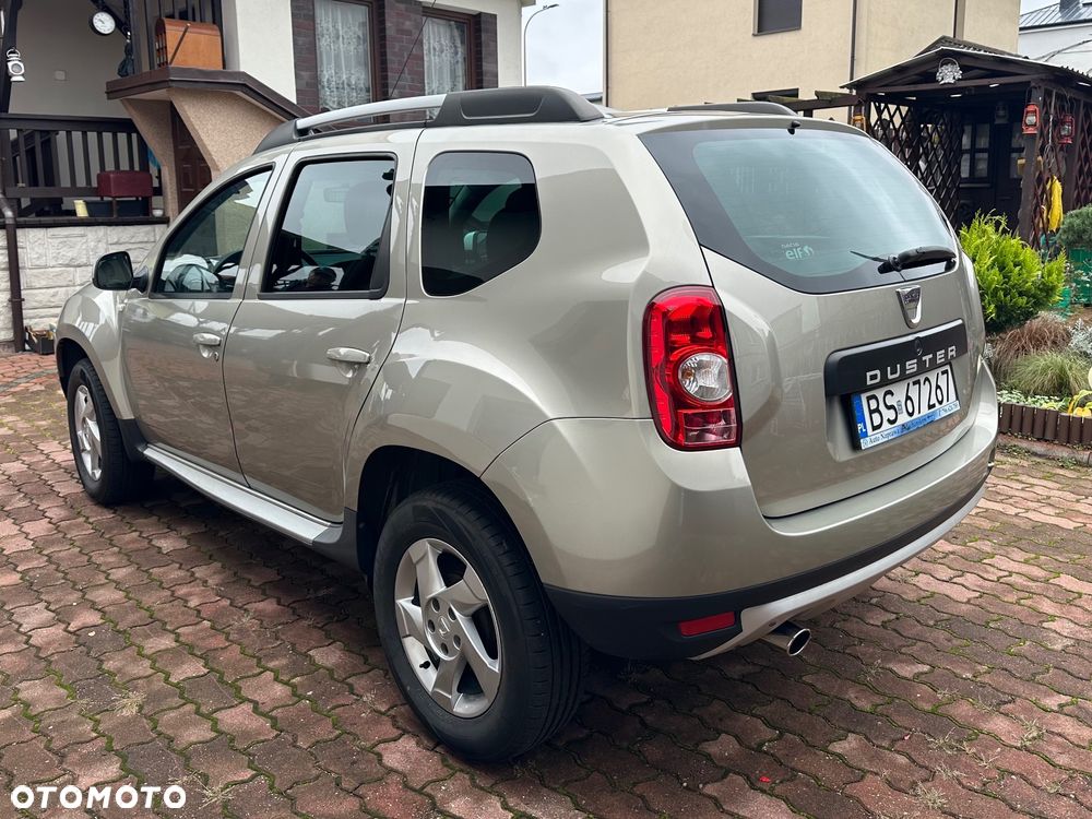 Dacia Duster 2012 photo 4