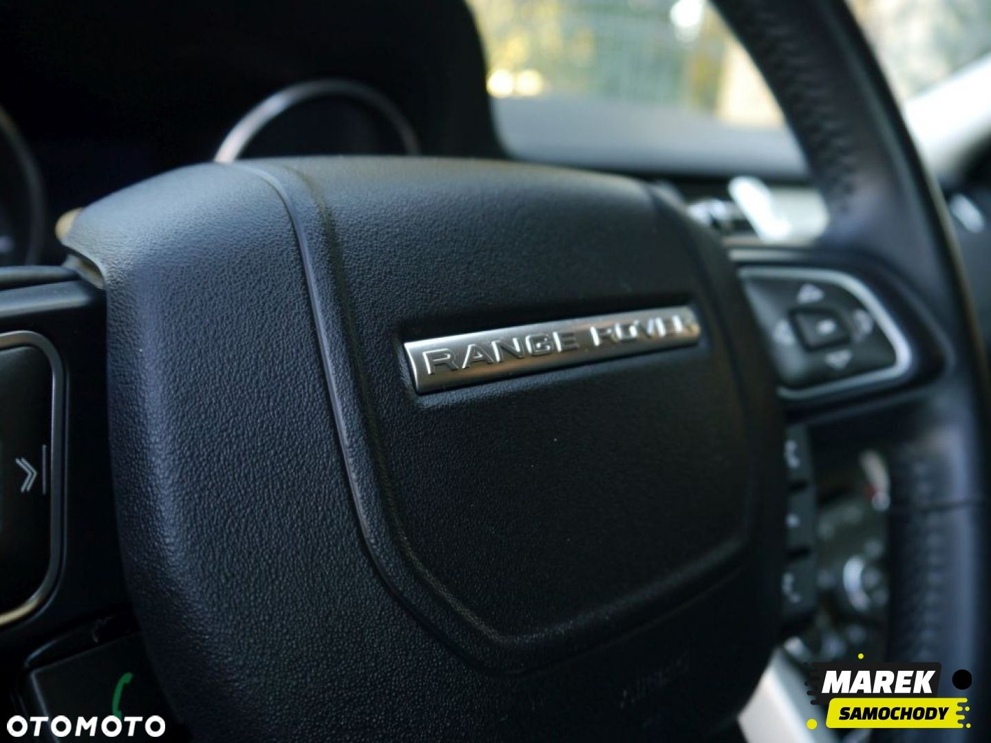 Land Rover Range Rover Evoque - 16
