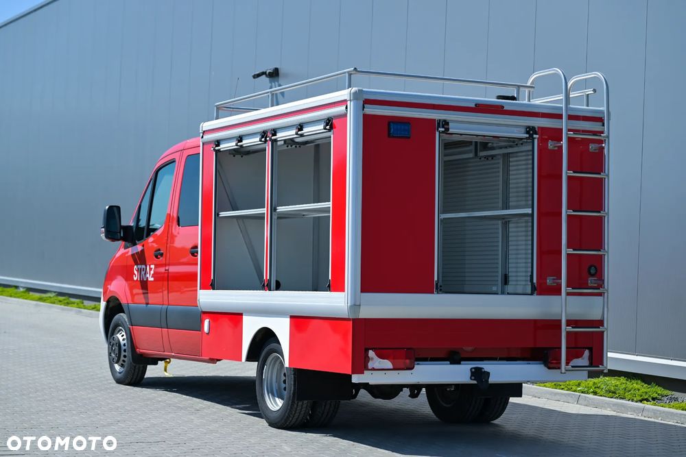 Mercedes-Benz Sprinter - 10