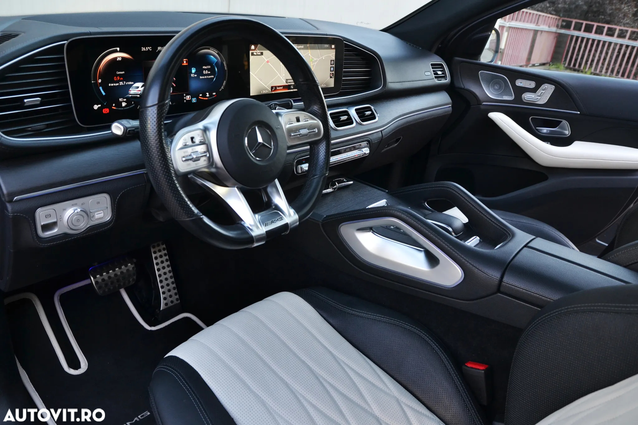 Mercedes-Benz GLE 400 d 4Matic 9G-TRONIC AMG Line - 8