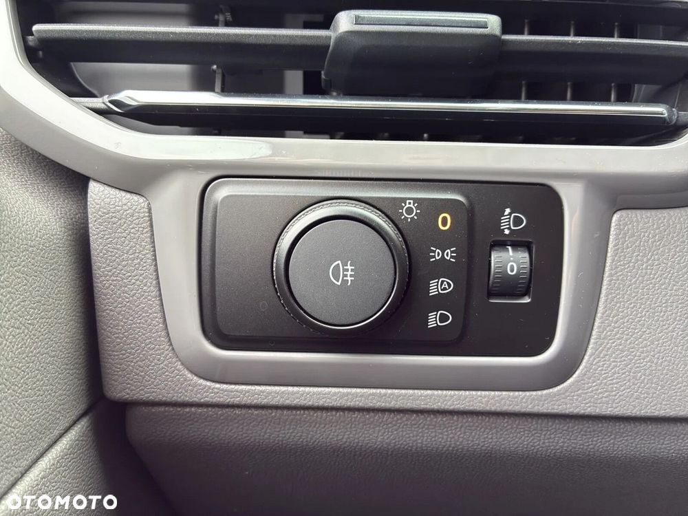 Volkswagen Transporter T7 Furgon Plus PanAmericana /6 osob./AUTOMAT, 2.0 TDI 150KM, r.o. 3500 mm - 35